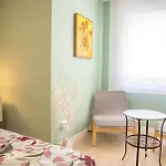 Sunflower Apartment Centrico